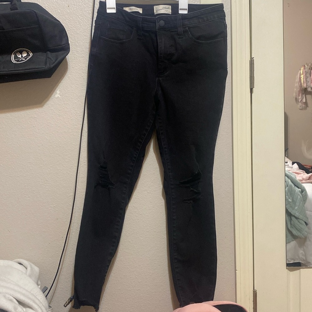 universal thread mid rise skinny jeans 8/29s black